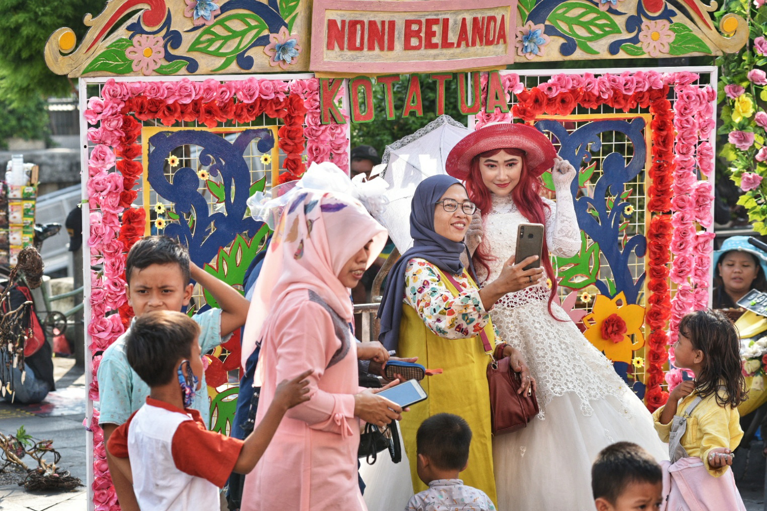 Diburu Kala Infeksi Covid-19 Masih Rendah, Kini Masker tak Dipakai