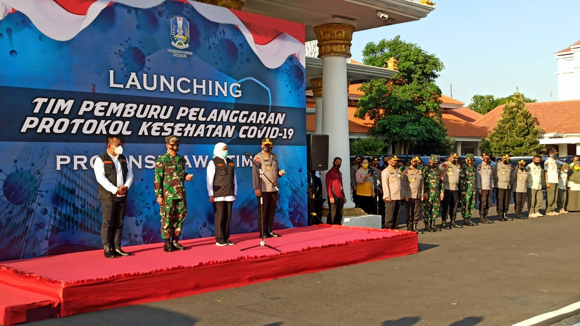 Forkopimda Jawa Timur melaunching Tim Pemburu Protokol Kesehatan Covid-19, Rabu (16/9).