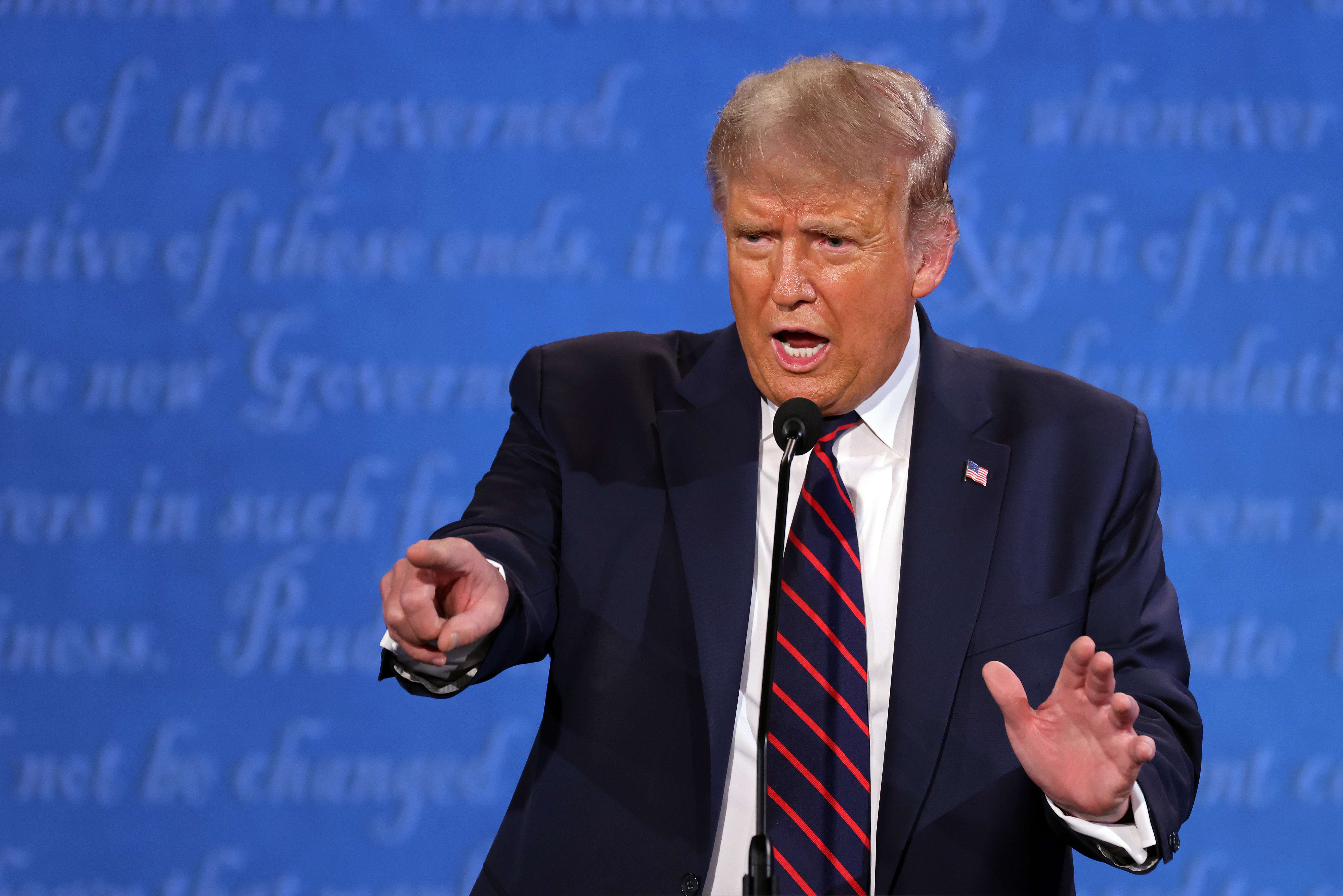 Kandidat Petahana Presiden AS Donald Trump saat debat kandidat di Cleveland, Ohio, AS.