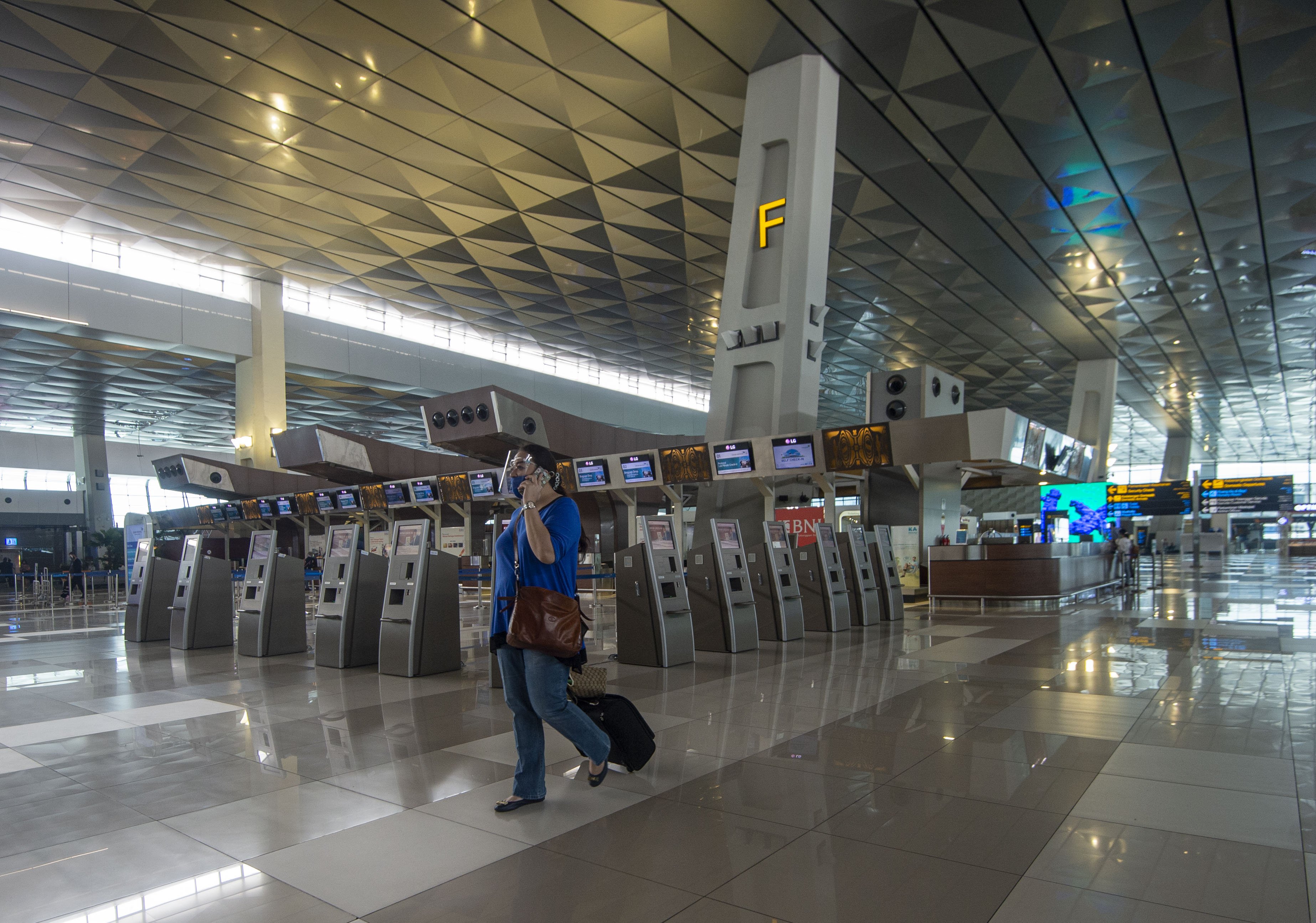 Potret Terminal 3 Bandara Soekarno-Hatta di tengah pandemi covid-19.