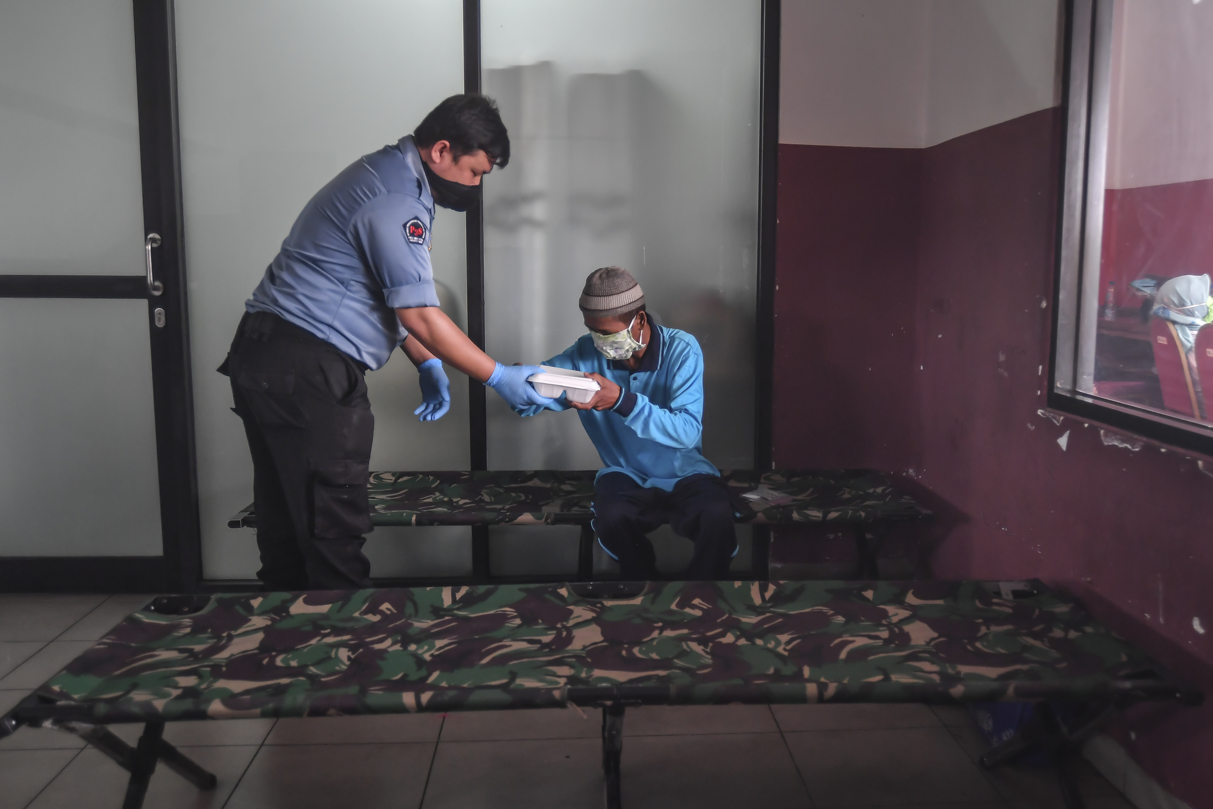 Ilustrasi: Isolasi warga berstatus Orang Tanpa Gejala (OTG) COVID-19 