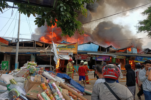 Pasar Cempaka Putih terbakar, Kamis, 24 September 2020. 