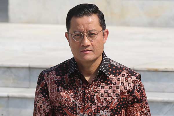 Juliari P Batubara, Menteri Sosial.