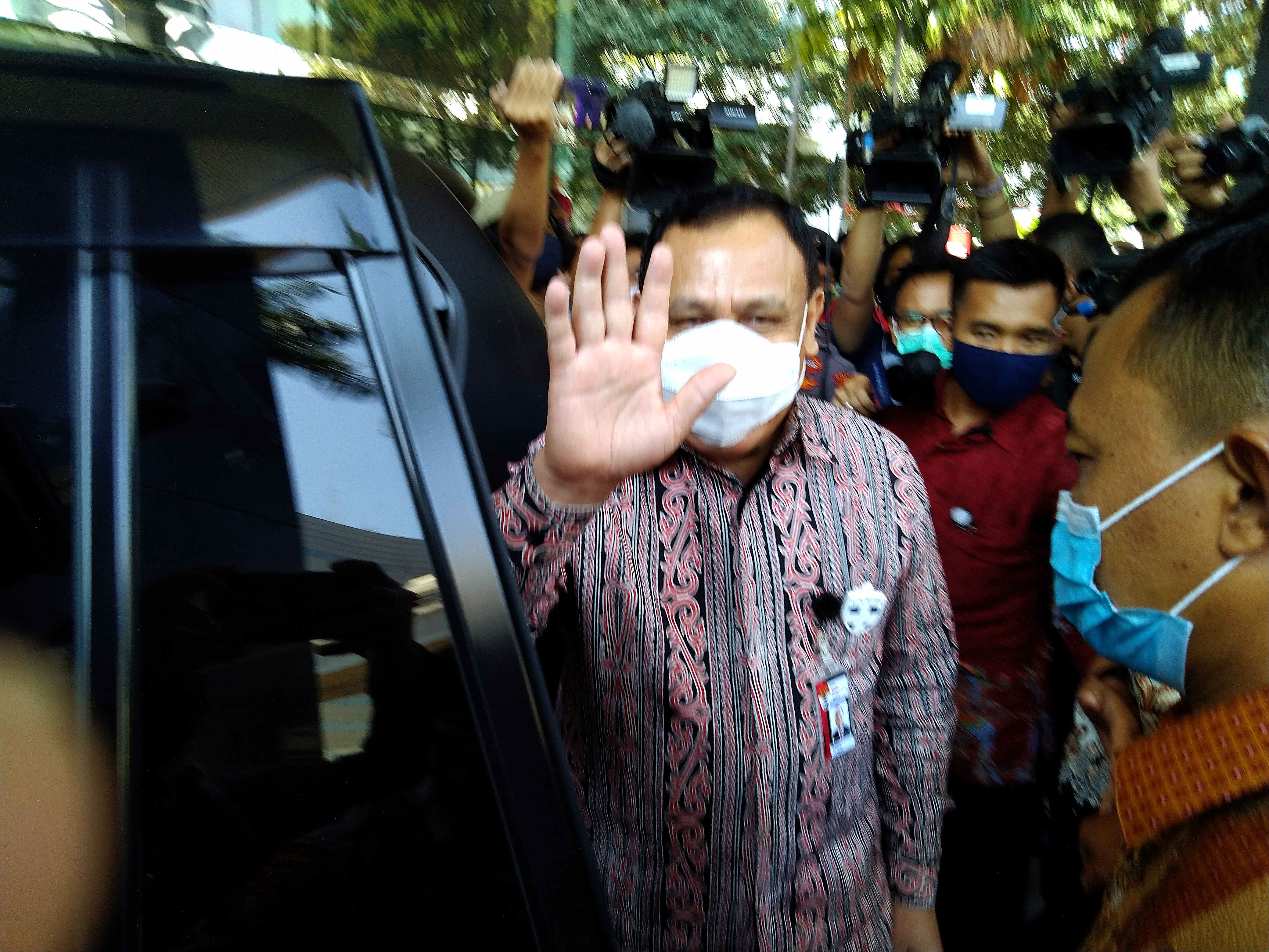 Sidang Etik Firli Ditunda, MAKI: Ada Dugaan Tarik Ulur