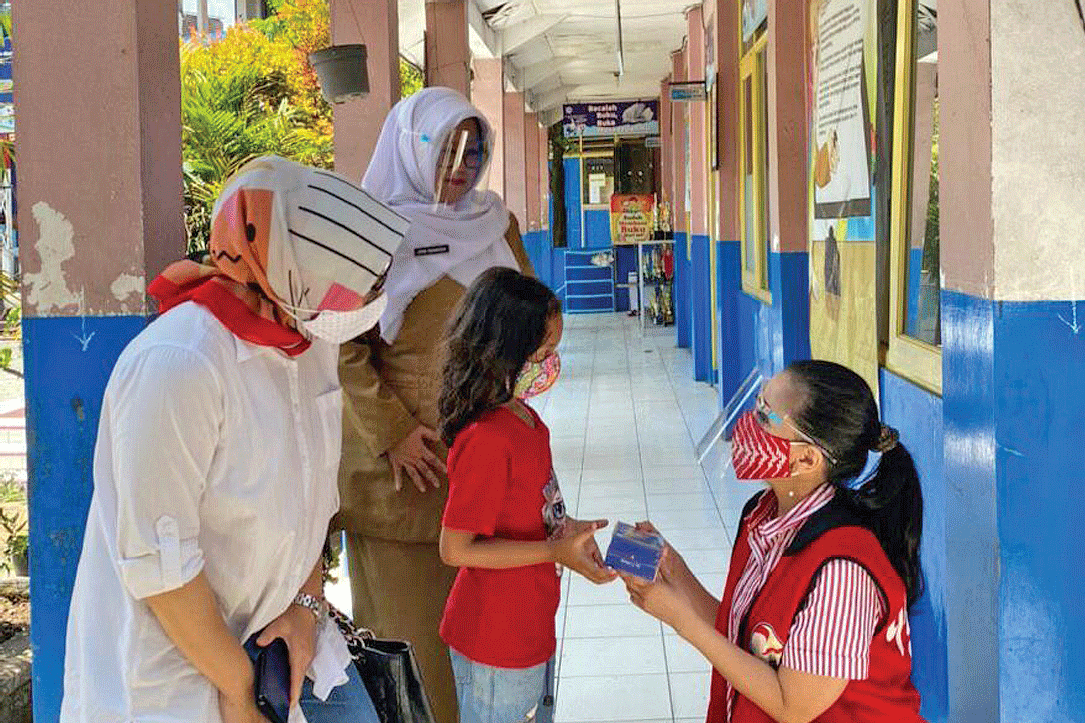 GERAKAN PONSEL PINTAR UNTUK ANAK CERDAS