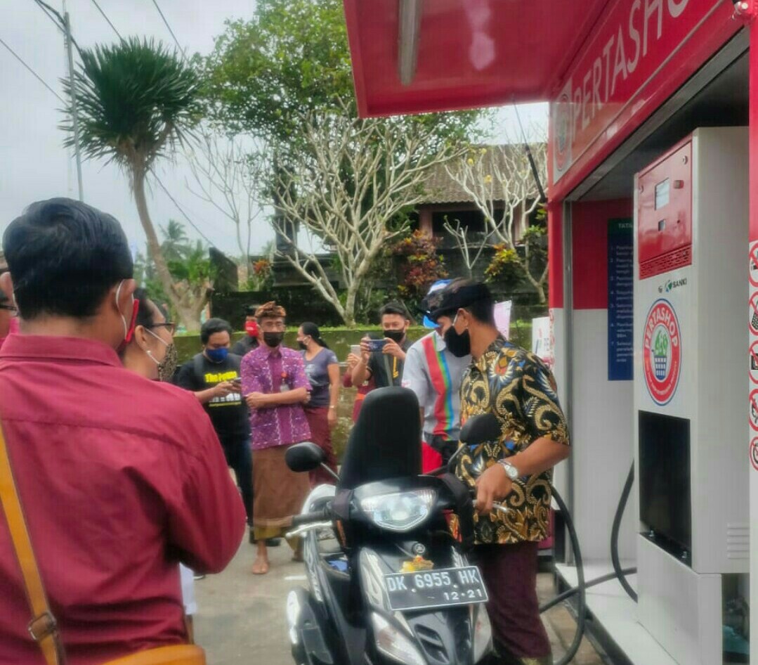 Pengoperasian Pertashop di Bali. 