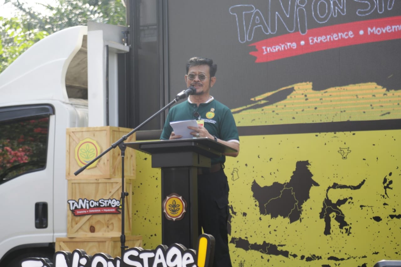 Mentan Syahrul Yasin Limpo mengatakan Lapak Kostratani Online menjadi harapan baru petani mendapatkan manfaat ekononomi lebih baik.