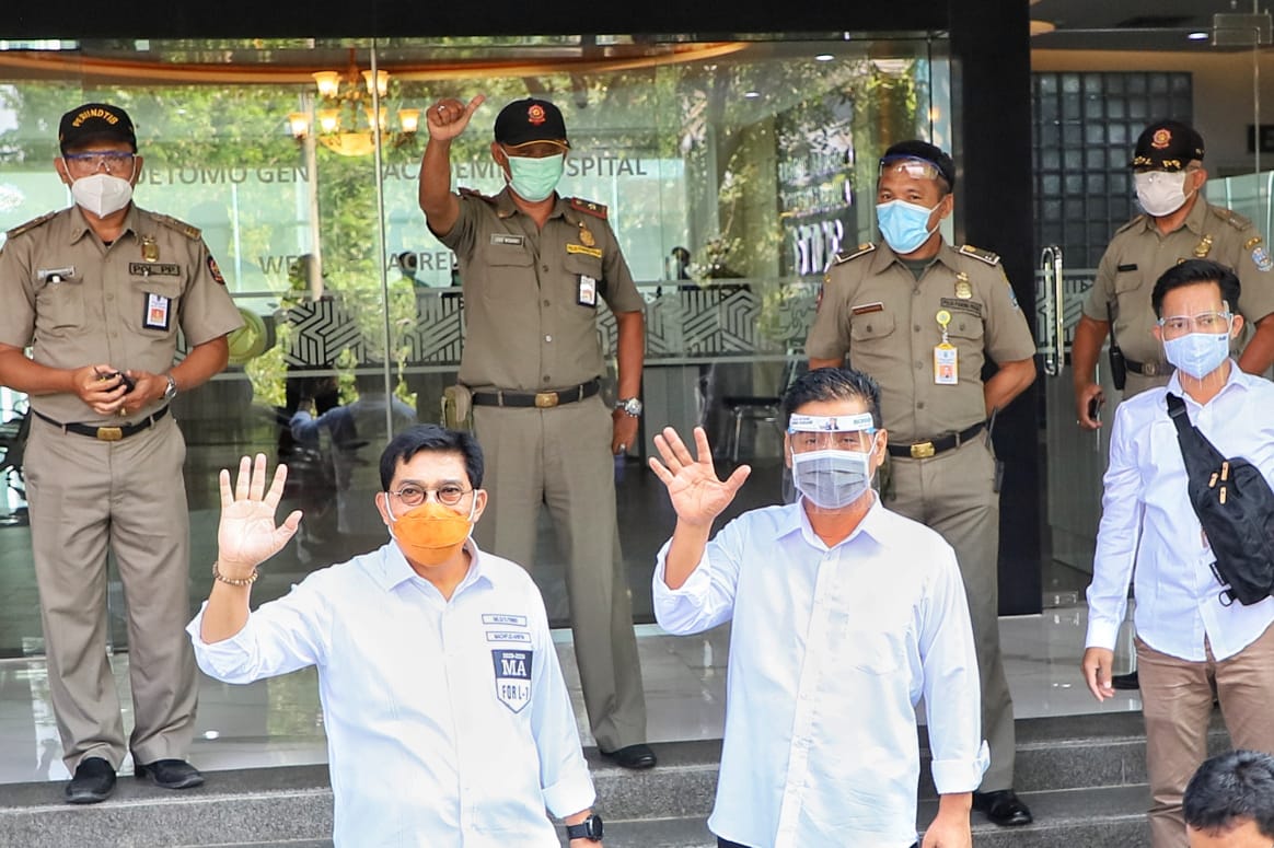  Pasangan calon Wali Kota Surabaya dan Wakil Wali Kota, Machfud Arifin-Mujiaman (MA-Muji).