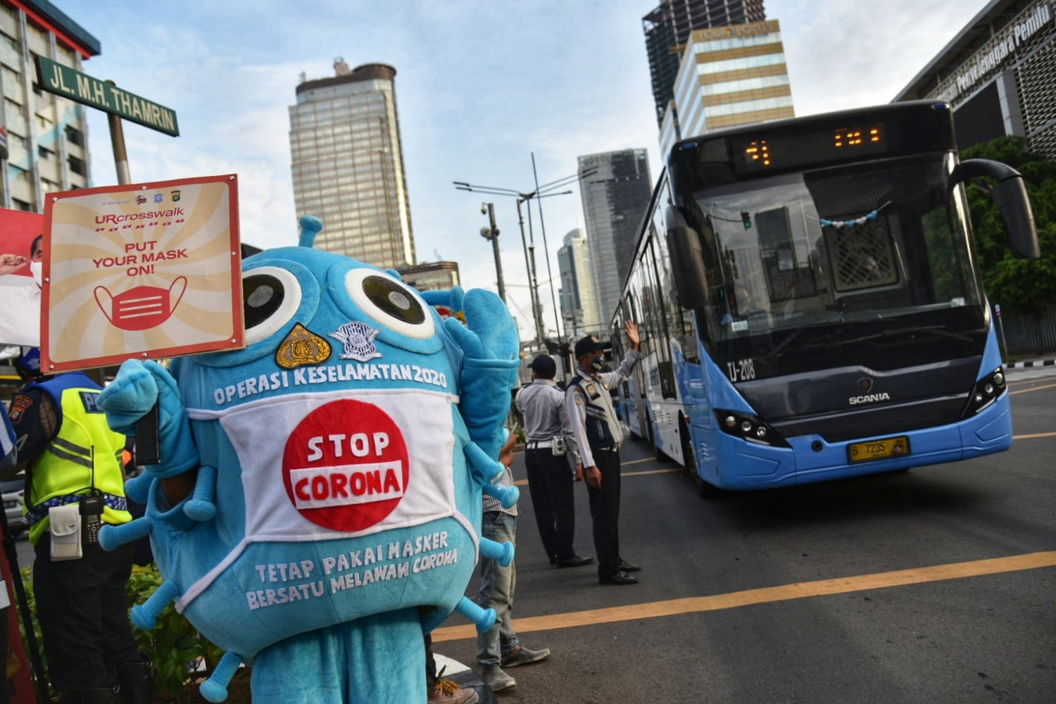 Ilustrasi: Kampanye untuk Tetap Gunakan Masker