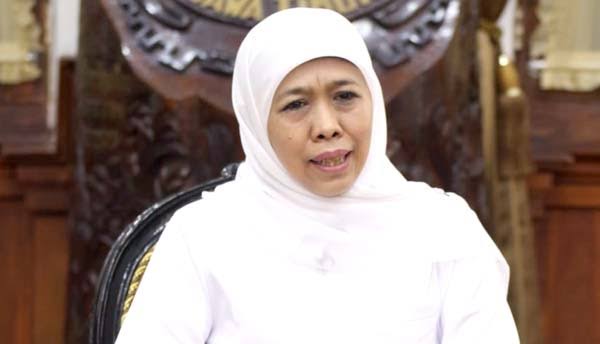 Gubernur Jatim Khotimah Indar Parawansa. 