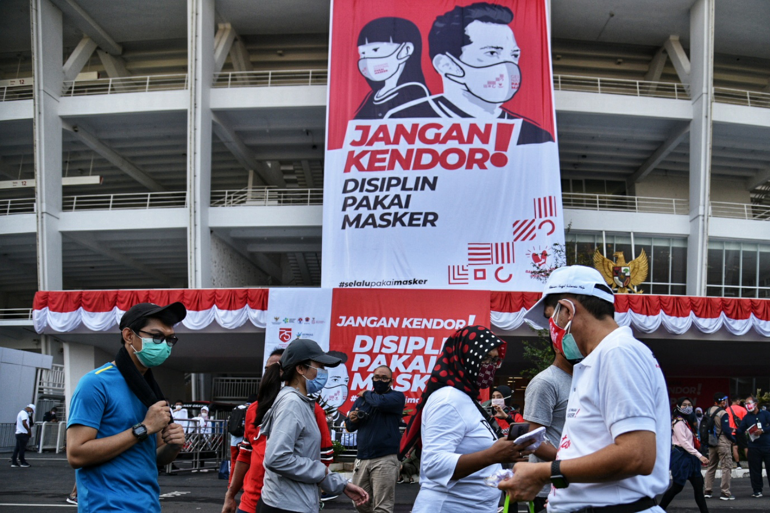 Ilustrasi: Sosialisasi disiplin gunakan masker untuk tekan covid-19