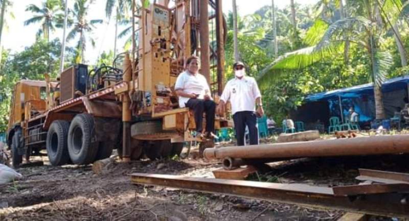 Pengeboran air bersih di Desa Wolonwalu, Kecamatan Bola, Kabupaten Sikka mencapai 150 meter, namun air tidak ada.