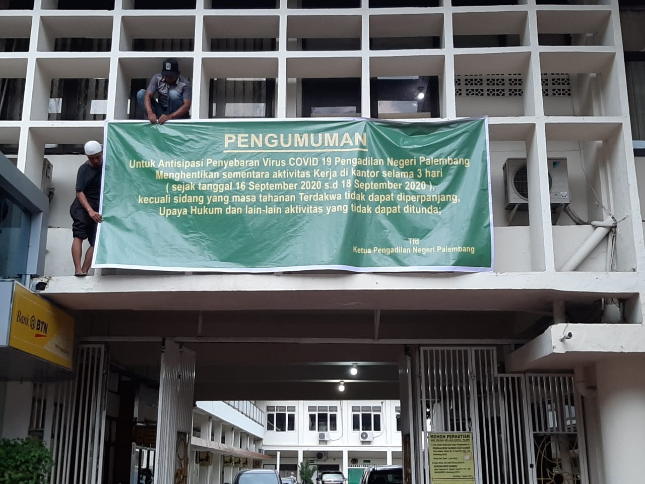 Pengadilan Negeri Kelas 1 A Kota Palembang ditutup 16-18 September 2020 karena ada 23 karyawan reaktif covid-19.