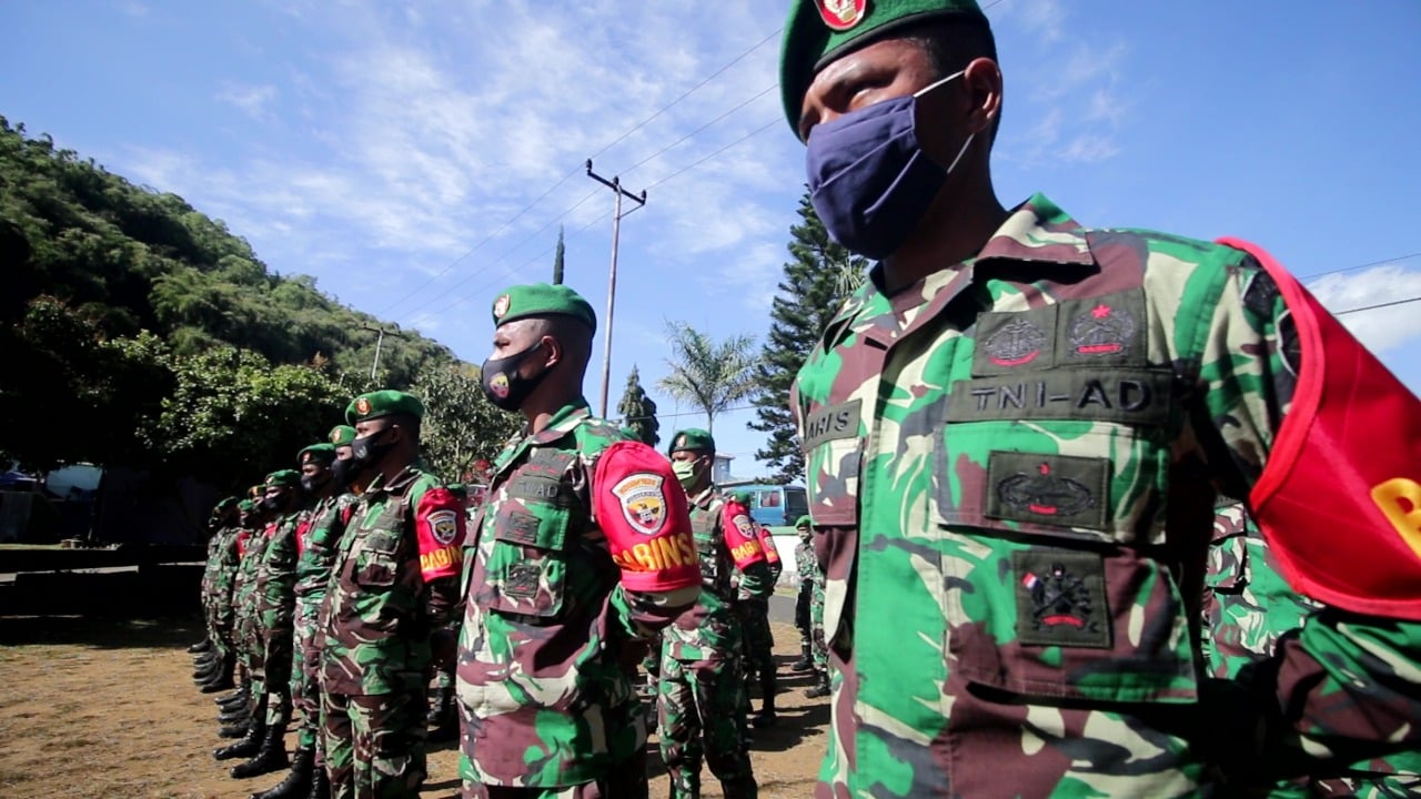 Banbinsa Muda di Ngada Kumpulkan Uang Bantu Warga di RS Bajawa