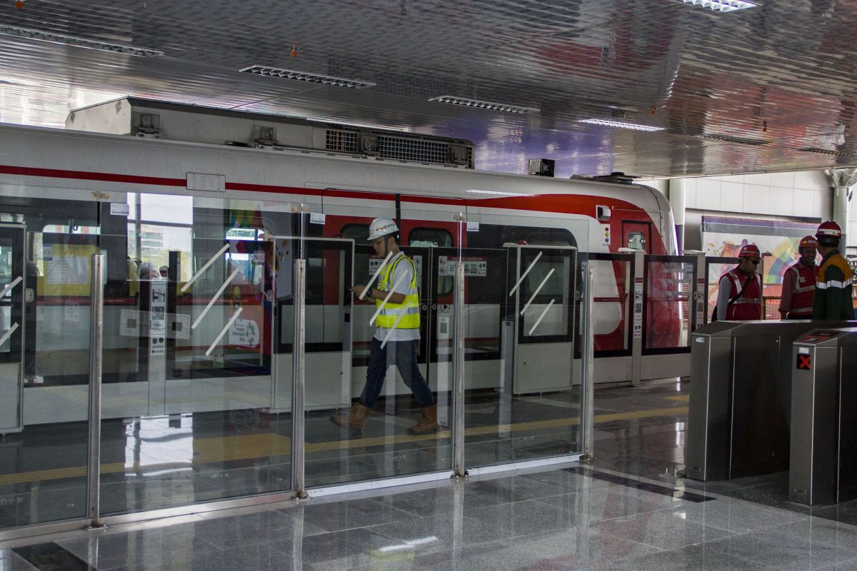 PSBB DKI, Berikut Penyesuaian Jadwal LRT Jakarta