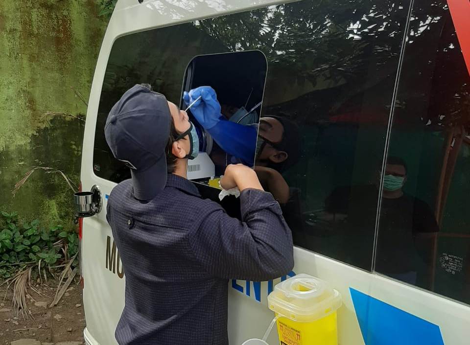  Mobile Polymerase Chain Reaction Lab atau lebih dikenal dengan Mobile PCR Lab.