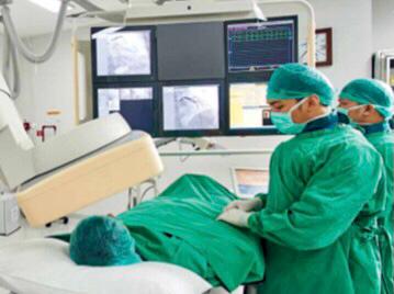 Alat Cath Lab sangat dibutuhkan untuk penanganan pasien penyakit jantung.