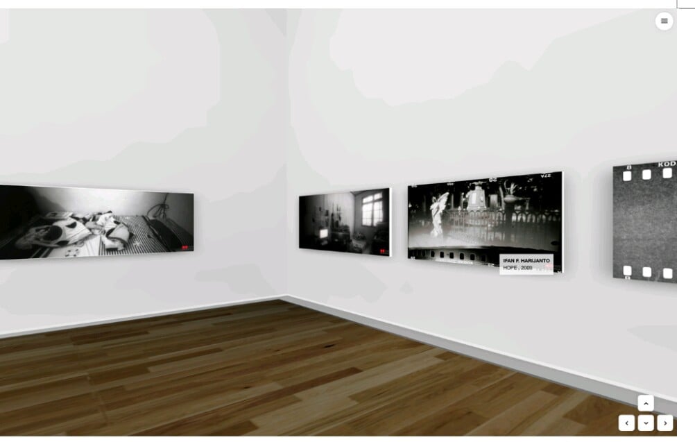 Pameran foto dari lubang jarum secara virtual