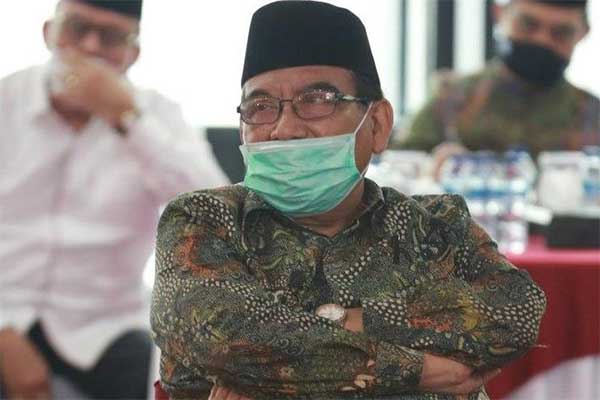 Wakil Ketua Pembina Pengurus Pusat Persatuan Tarbiyah Islamiyah (PP Perti) KH Anwar Sanusi 