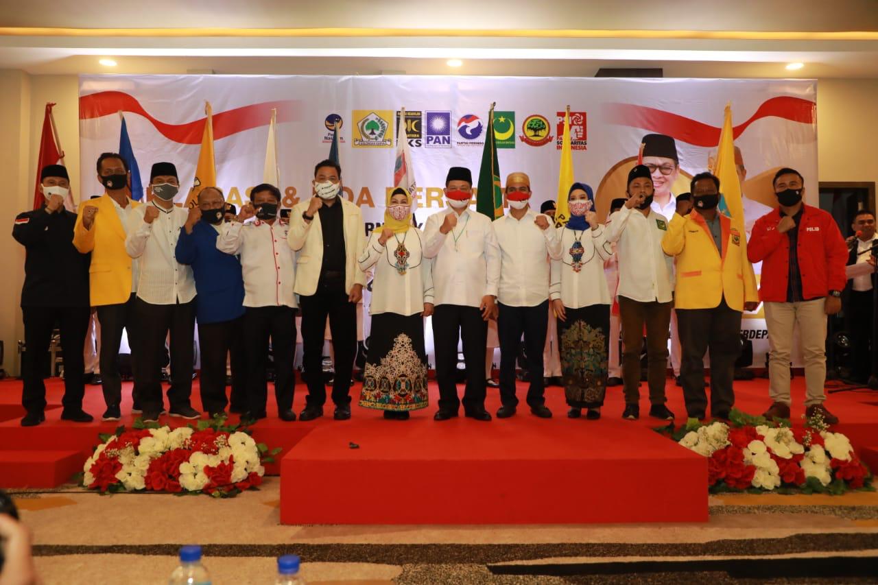 Deklarasi Cagub dan Cawagub Kaltara Dr H Irianto Lambrie–H Irwan Sabri SE di  di Tanjung Selor, Sabtu (5/9).