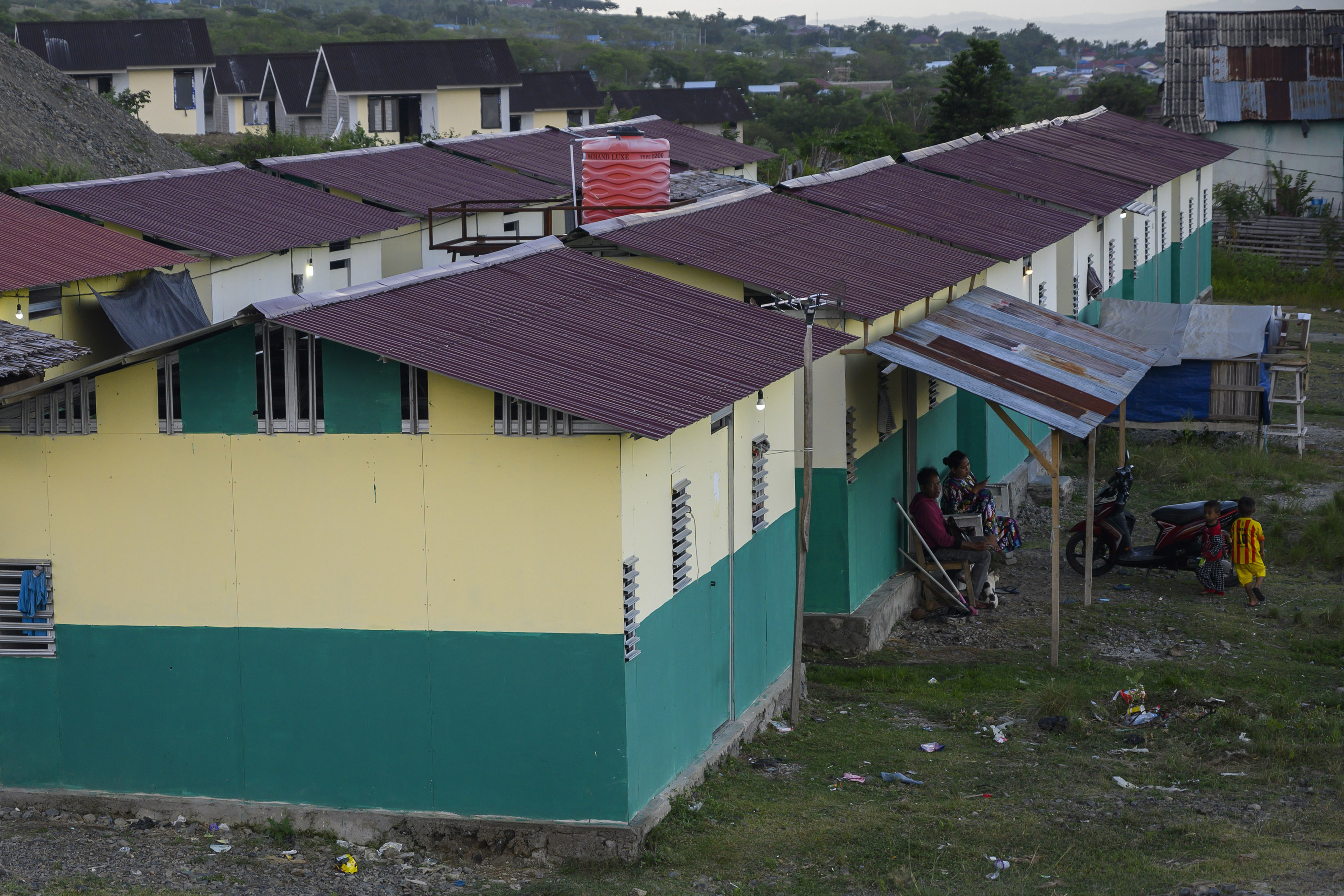 Menjelang dua tahun bencana gempa, tsunami dan likuefaksi di Palu, sekitar 150 rumah tangga sudah menempati hunian tetap (Huntap).