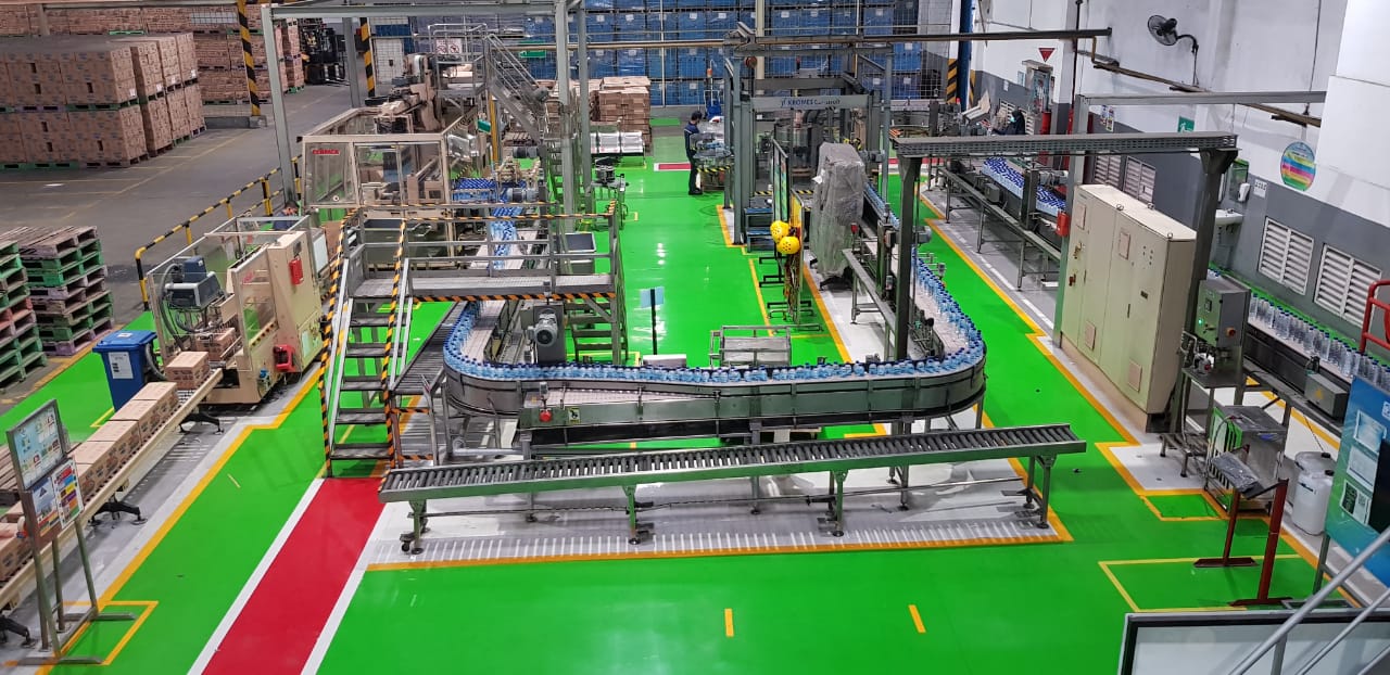 Fasilitas produksi di Pabrik Aqua Mekarsari, Sukabumi