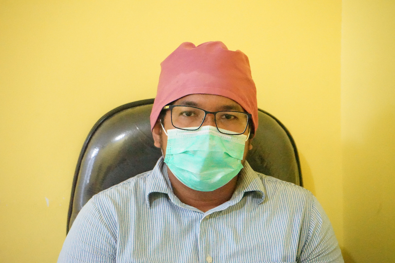 Kepala Puskesmas Bintuni Bona Manik