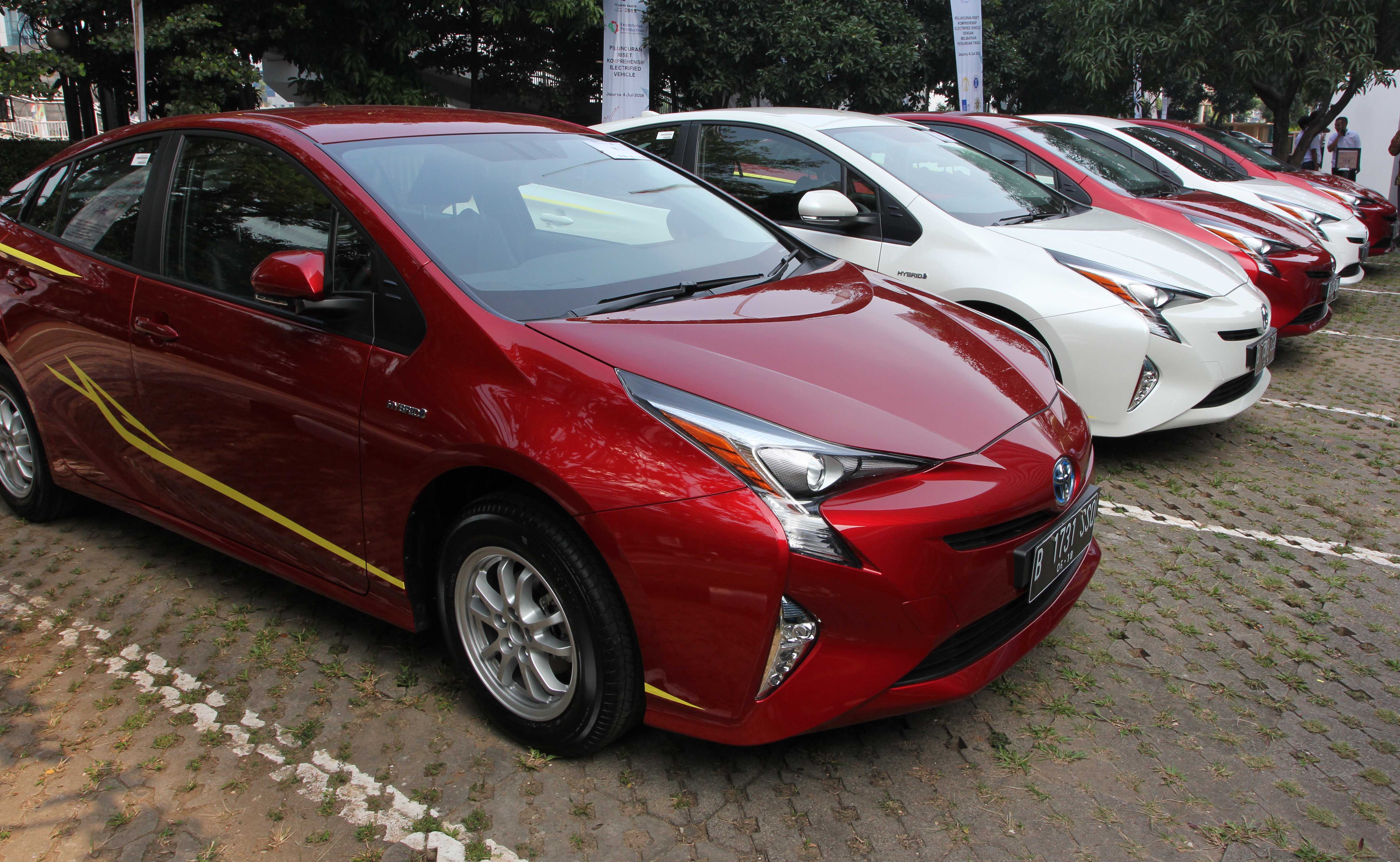 Kendaraan listrik semakin diminati masyarakat dari tahun ke tahun.