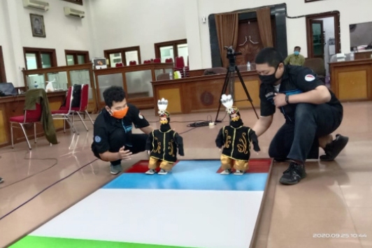 UMS Ikutkan Robot Penyemprot Disinfektan dalam Kontes Robot Ristekdikti Kemndikbud