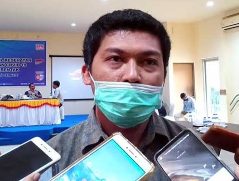 Ketua Bawaslu Kota Ternate, Maluku Utara. Kifli Sahlan