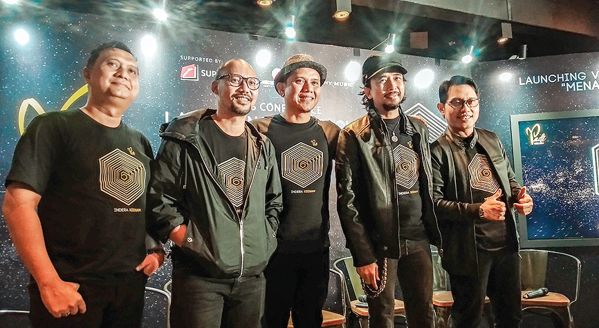 Grup Musik Padi Reborn.