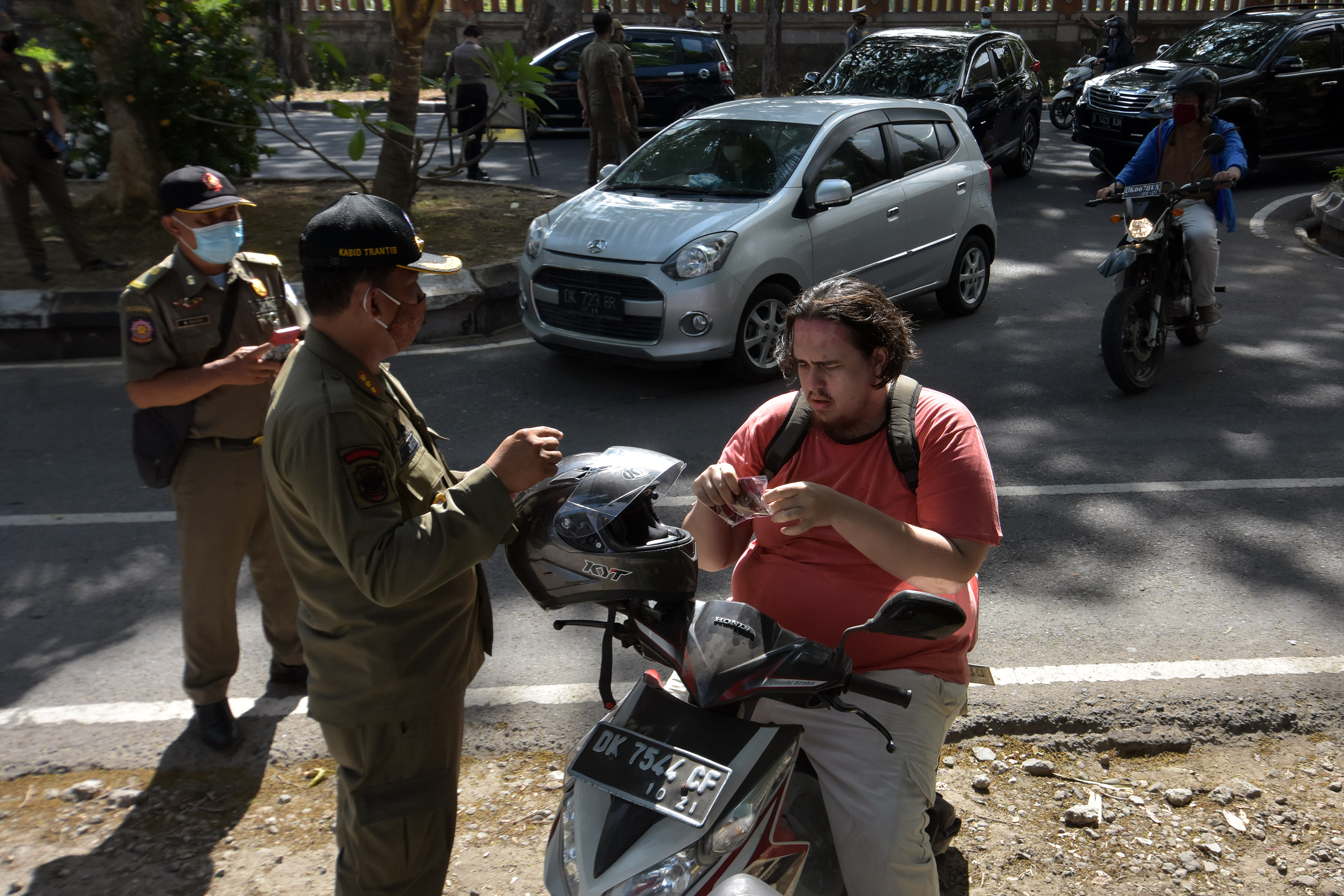 RAZIA PROTOKOL KESEHATAN DI BALI MAKIN INTENSIF
