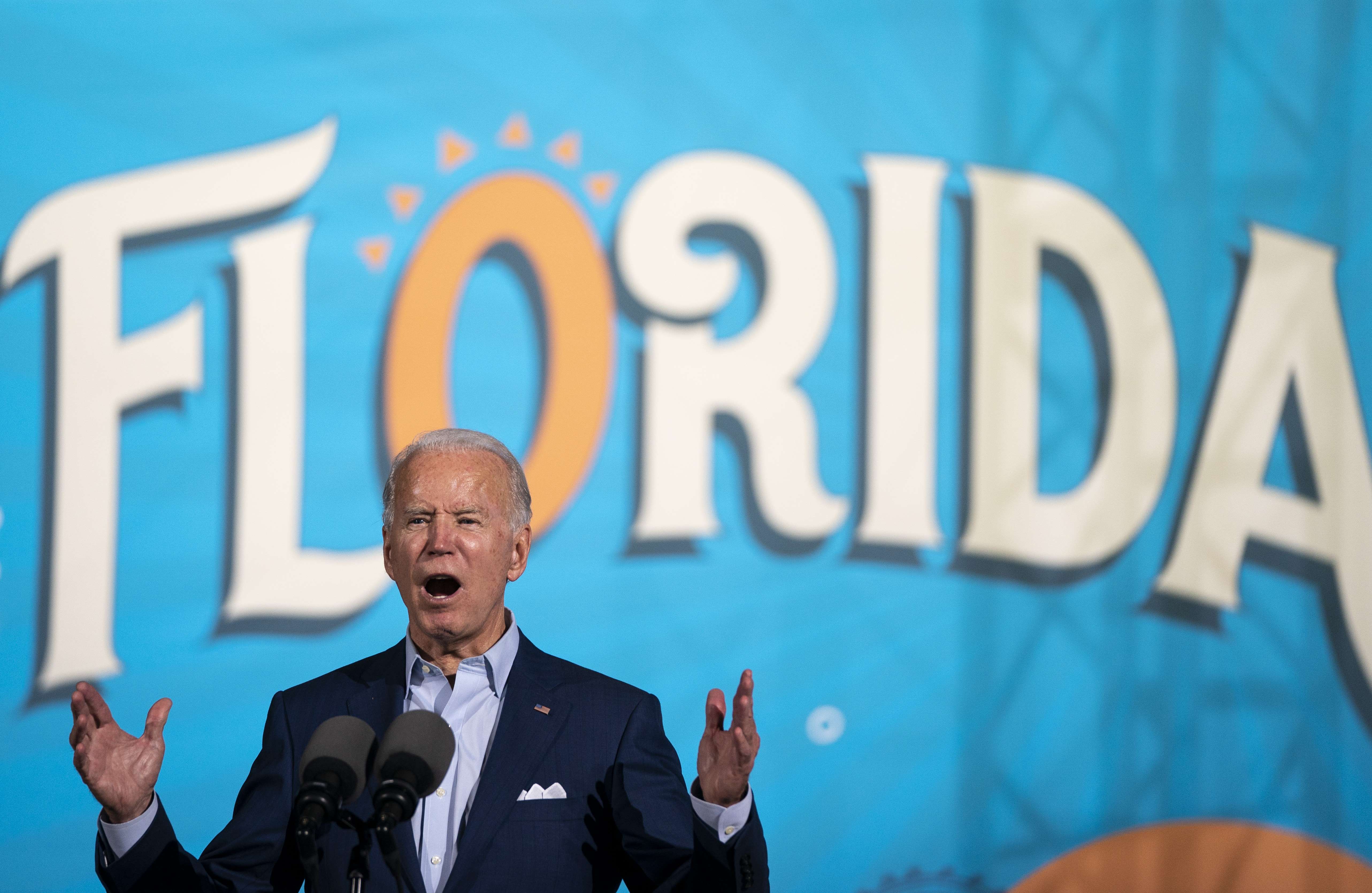 Calon Presiden AS Joe Biden saat berkampanye di Florida, Kamis (29/10/2020).