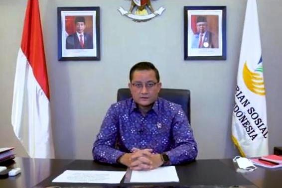 Mensos Juliari P Batubara.