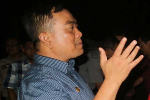 Nashrudin Azis, Wali Kota Cirebon.