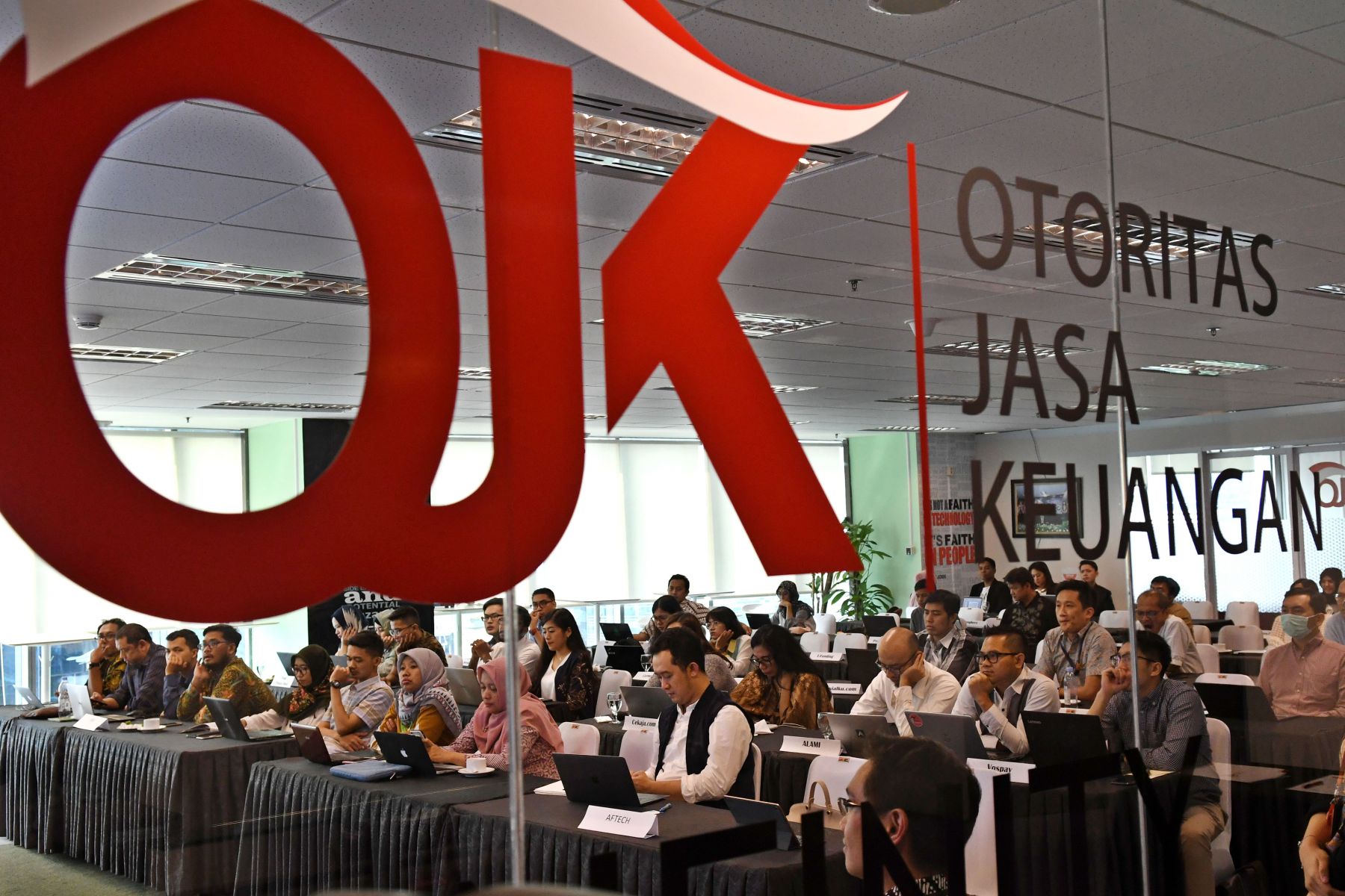 Kantor OJK.