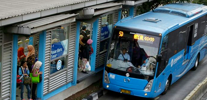 Sejumlah koridor Trans Jakarta masih memperpendek rute akibat banjir