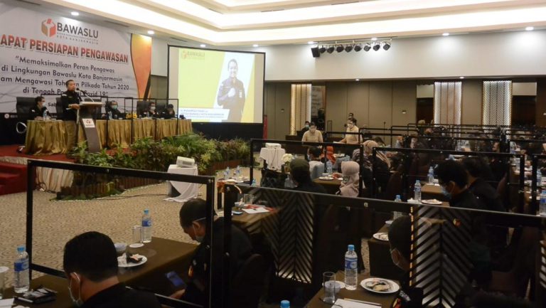 Bawaslu Banjarmasin Kalimantan Selatan saat Rakor Jum'at (9/10/2020).