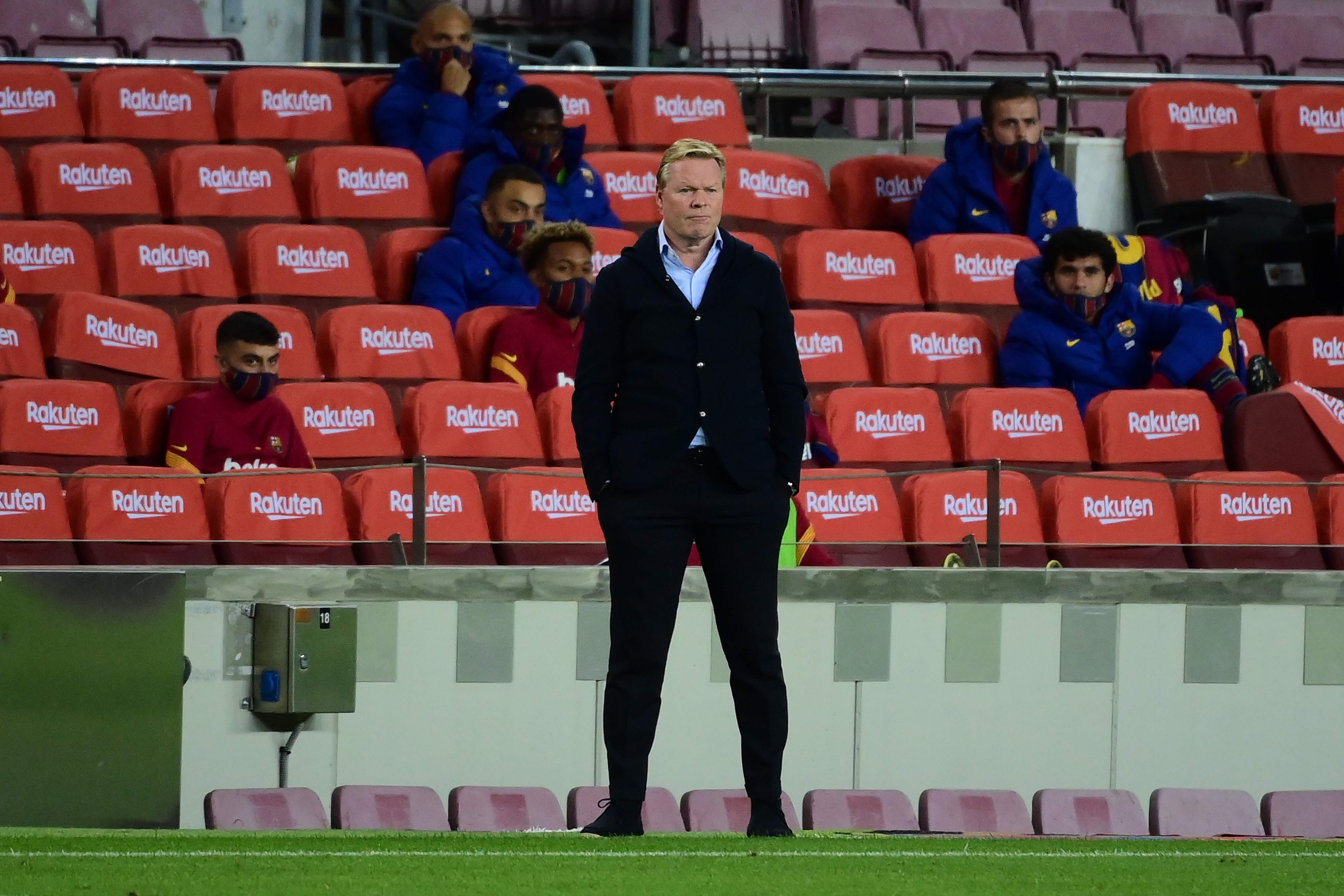 Pelatiih Barcelona Ronald Koeman