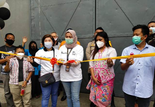 Baqoel Bermitra dengan Pemerintah Salurkan Bansos