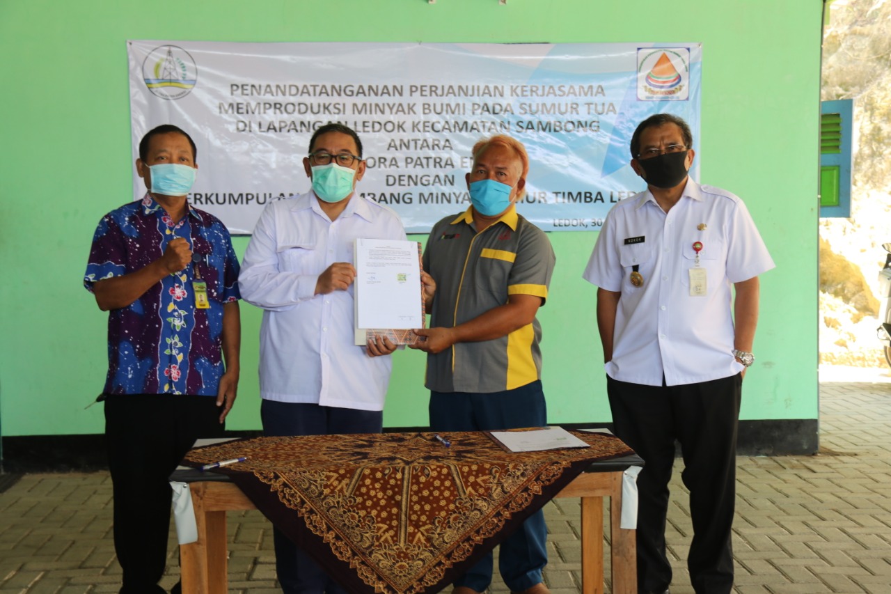 Bupati Blora Djoko Nugroho menghadiri penandatangan kerja sama BUMD PT Blora Patra Energi dengan PPMSTL, Rabu (30/9/2020).