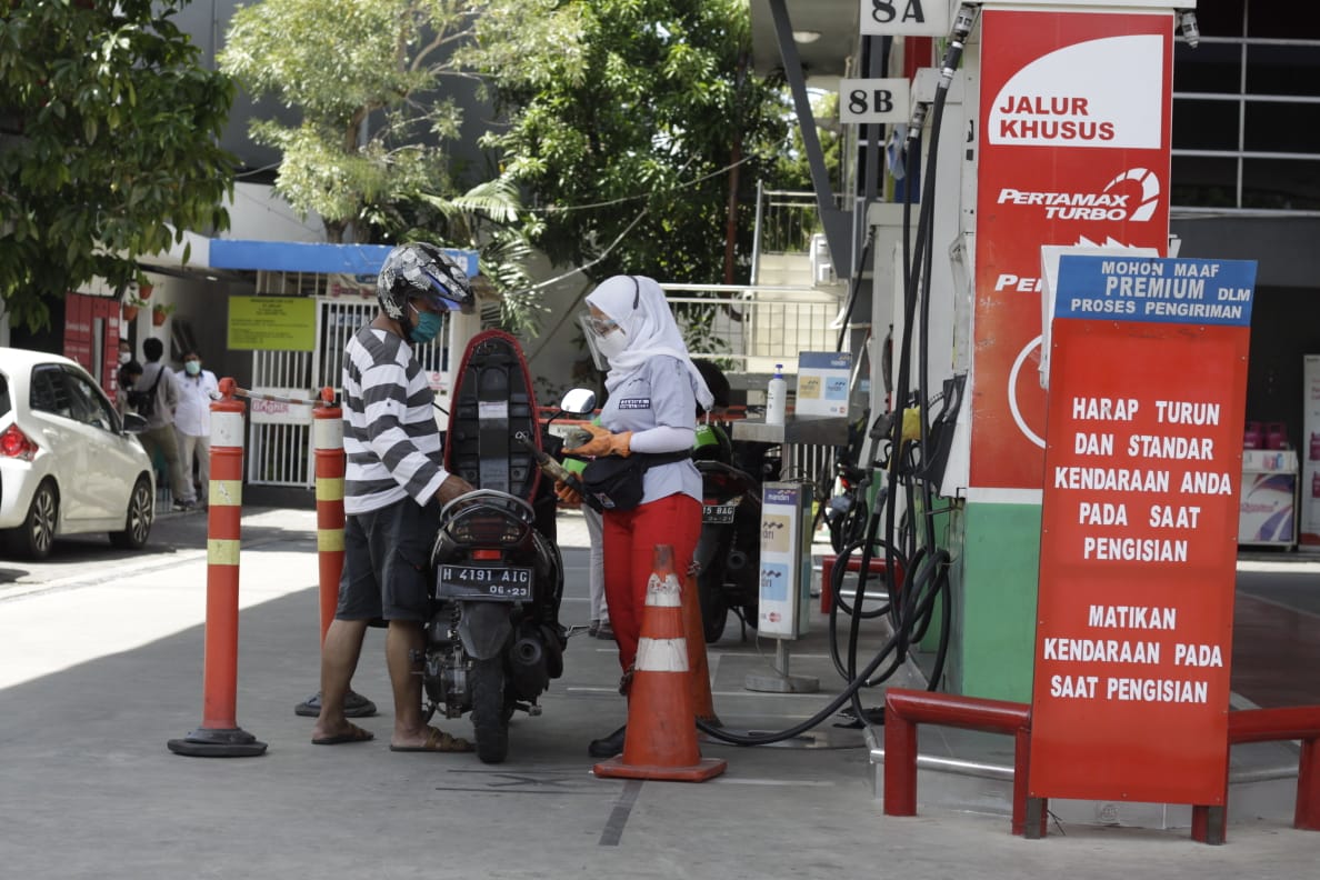 Pertamina berkomitmen mengedukasi pelanggannya agar tercipta K3 bagi lingkungan.