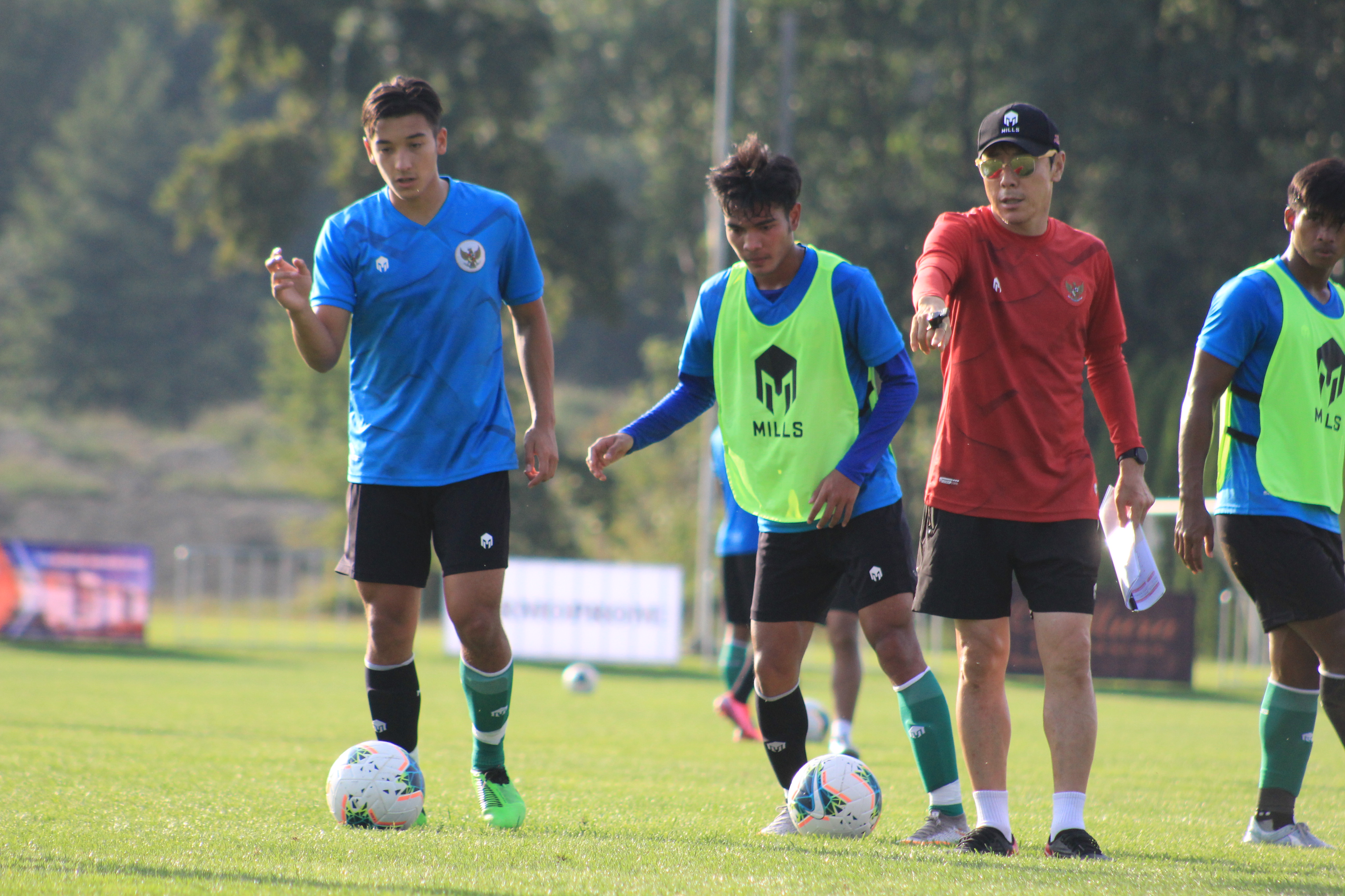 PEMAIN TIMNAS U 19 JACK BROWN KETIKASEDANG BERLATIH DI BAWAH COACH SHIN TAE YONG