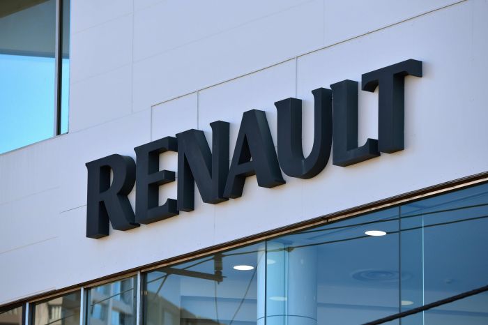 Renault. 