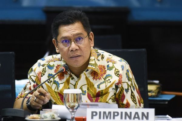 Wakil Ketua Komisi III DPR RI Adies Kadir