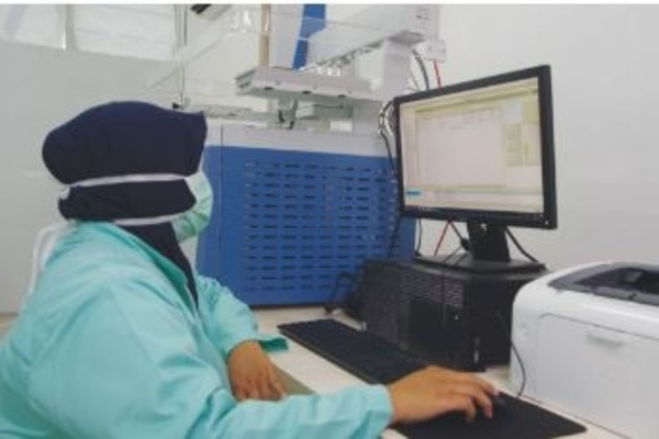 Pemeriksaan di Laboratorium Halal LPPOM MUI