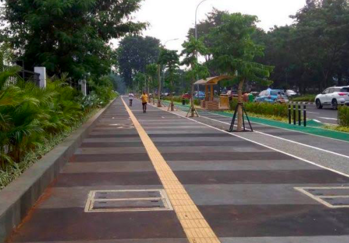 Trotoar di DKI Jakarta 