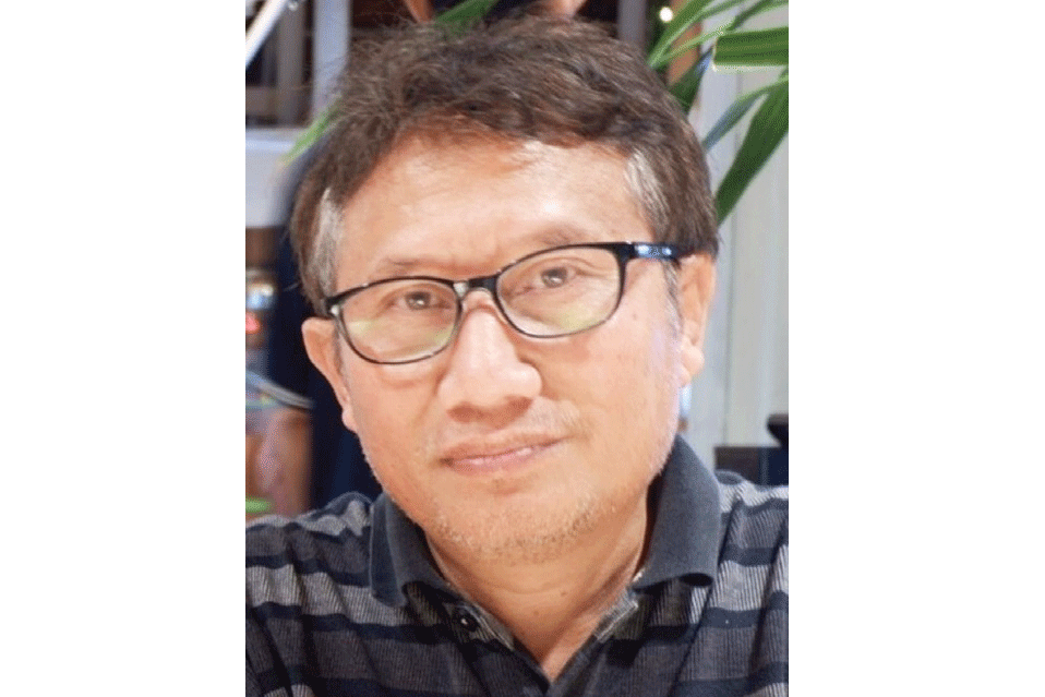 Afriva Khaidir Dosen Kebijakan Publik dan Hukum Administrasi Negara, Universitas Negeri Padang, Ketua Umum Asosiasi Ilmuwan Administrasi Neg