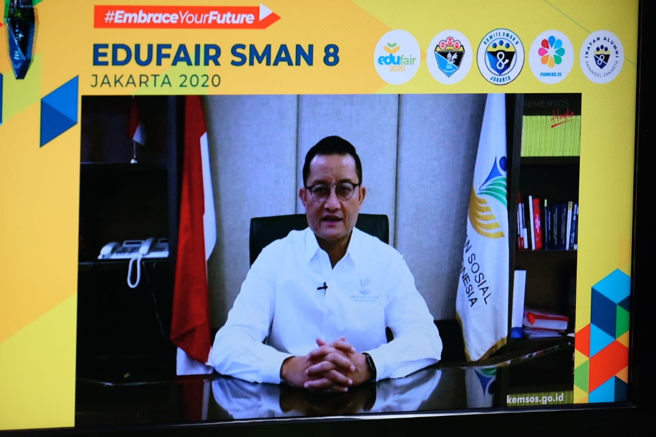 Menos) Juliari P Batubara mengatakan berpesan kepada para siswa  di Indonesia untuk tetap semangat belajar mempersiapkan masa depannya.