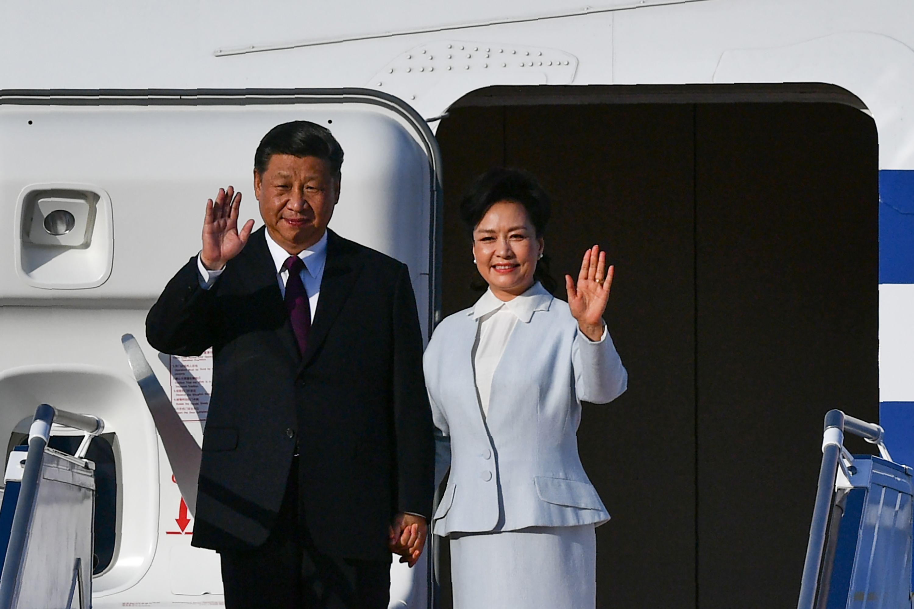Presiden Tiongkok Xi Jinping bersama istri Peng Liyuan